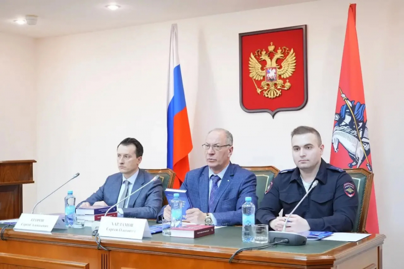             В Московском университете МВД России имени В.Я. Кикотя продолжается работа Всероссийской научно-практической конференции «Правопорядок в России: проблемы совершенствования»
    